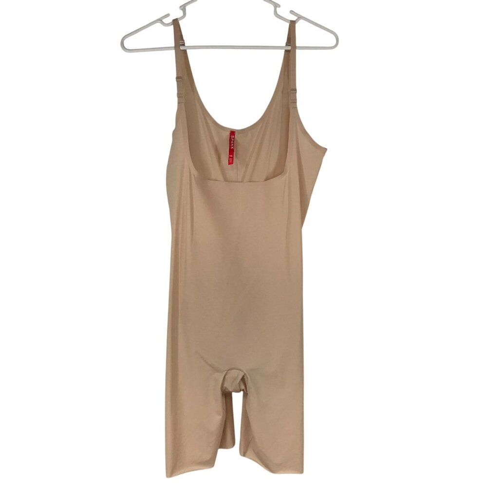 SPANX - WOMEN'S LARGE - BEIGE SLEEVELESS TUMMY CONTROL TANK SHORTS